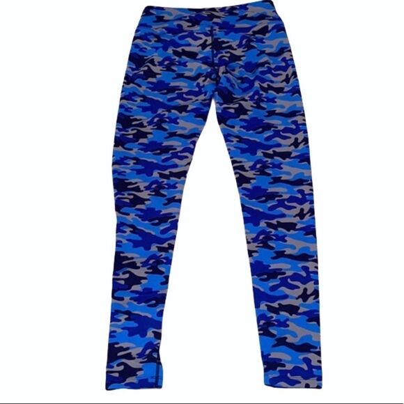 G-lll 4Her By Carl Banks Patriots Camo Leggings - Picture 2 of 10